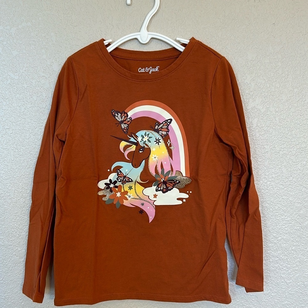Cat & Jack girls long sleeve shirt size S (6/6x)